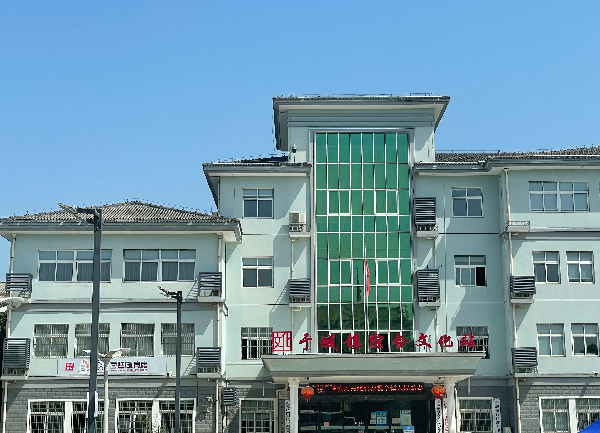 304.cam永利集团(中国)有限公司正能量：职工抢修献血车，好人好事成风景！